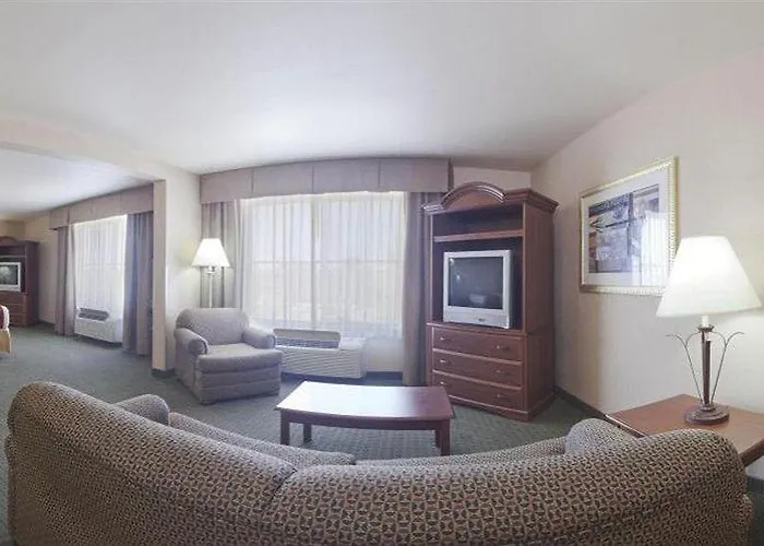 Hotel Express & By Ihg
