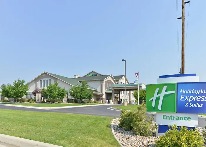 Hotel Express & By Ihg 2*