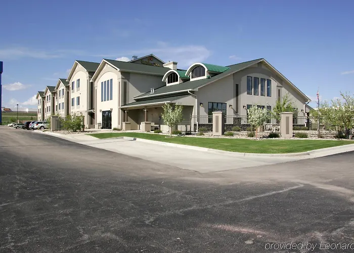 Express & By Ihg Gillette